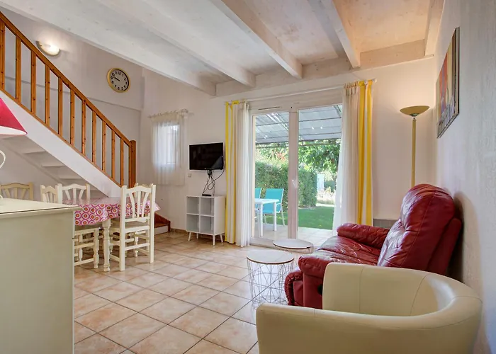Pminervois O N03 3p6 Villa Homps (Aude)